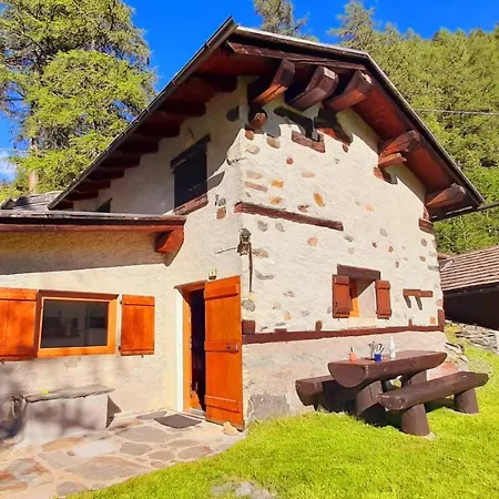 Alpstuga Chalet